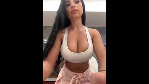 isabellehunt @ stripchat on 20250616