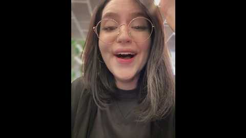 meow_girl @ stripchat on 20250616