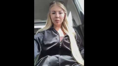 newlale @ stripchat on 20250616