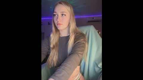 good__girl_ @ stripchat on 20250617