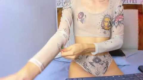 emiliaconor @ stripchat on 20250618