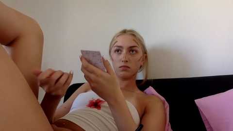 kitty_swetty @ stripchat on 20250618