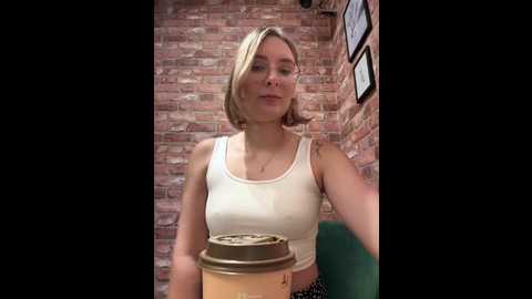 the_snowwhitee @ stripchat on 20250619