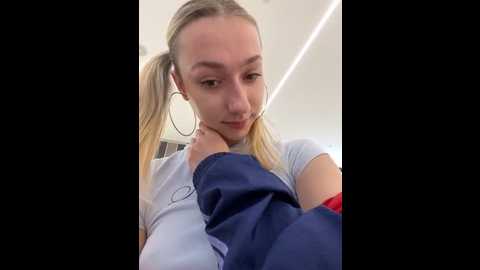 lia__love @ stripchat on 20250620