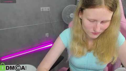 sansa_kisss
