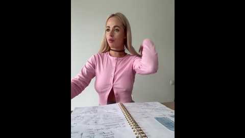 streetdoll @ stripchat on 20250620