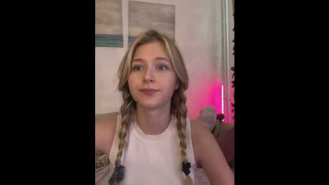 lunarase @ stripchat on 20250622