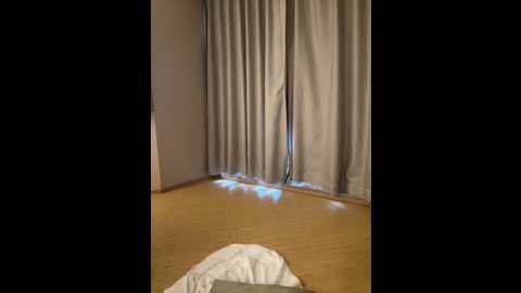 xinyu002 @ stripchat on 20250622