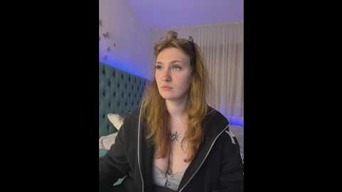 _chlo__e @ stripchat on 20250627