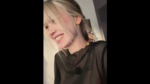 bellasecrett @ stripchat on 20250627