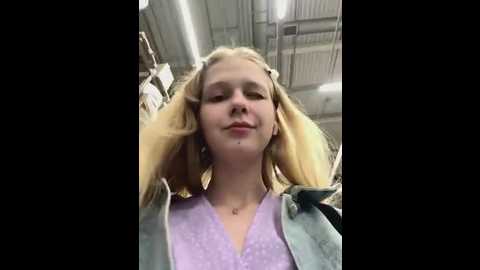 julie_cutie @ stripchat on 20250627