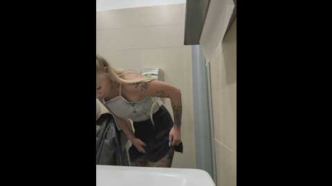 newlale @ stripchat on 20250627