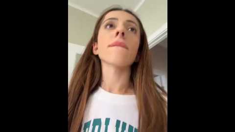 yesmoree @ stripchat on 20250627