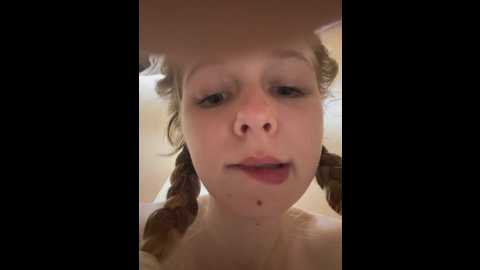 julie_cutie @ stripchat on 20250630