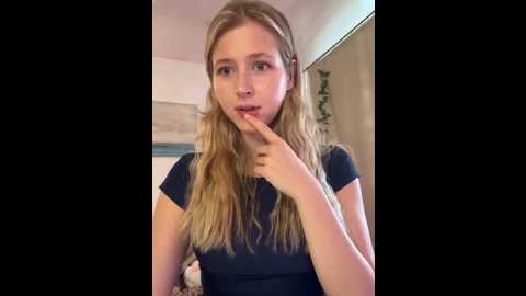 lunarase @ stripchat on 20250630