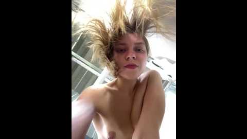 valenciashock @ stripchat on 20250703