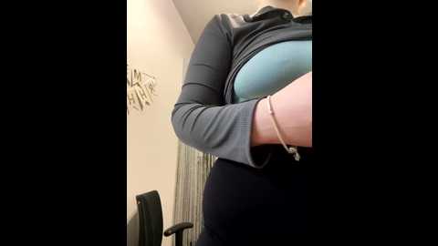 _chlo__e @ stripchat on 20250704