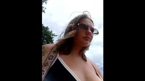 bonvoyage777 @ stripchat on 20250704