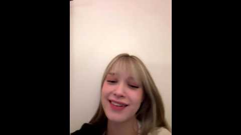 bellasecrett @ stripchat on 20250705