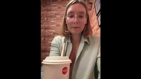 the_snowwhitee @ stripchat on 20250706