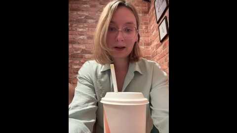 the_snowwhitee @ stripchat on 20250706