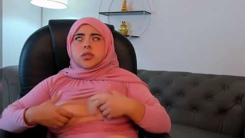 adahara_cute @ stripchat on 20250707