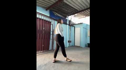 bellelouisevp @ stripchat on 20250707