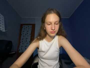 eva_angel3 @ stripchat on 20250707