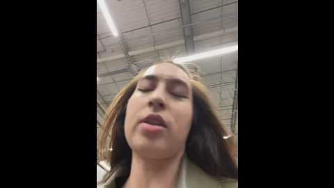 holly_play @ stripchat on 20250707