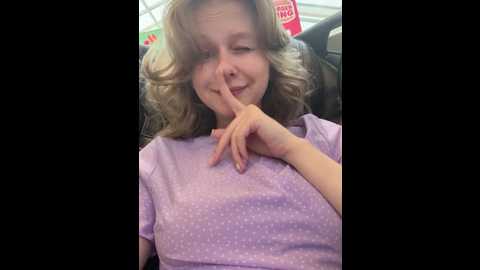 julie_cutie @ stripchat on 20250707