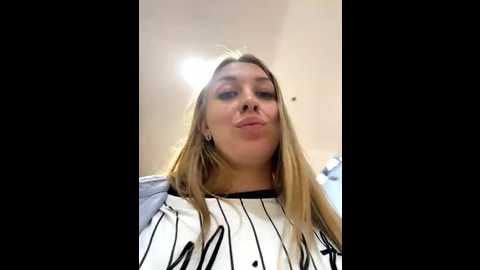sweet___emily @ stripchat on 20250707