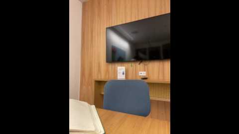 katee_jones @ stripchat on 20250708