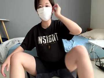 kr_koma55xo @ stripchat on 20250708