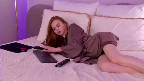 mirabliss @ stripchat on 20250708