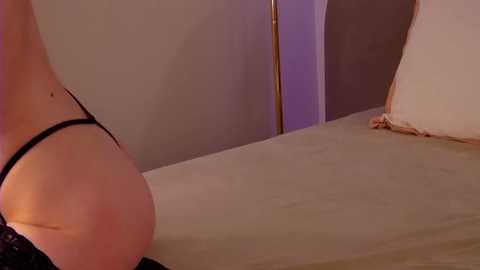 mirabliss @ stripchat on 20250709