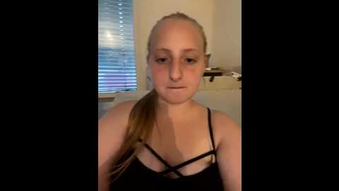 younghailey @ stripchat on 20250709