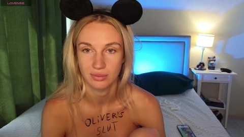 megan_kira @ stripchat on 20250710