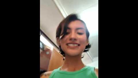 hot_nahia