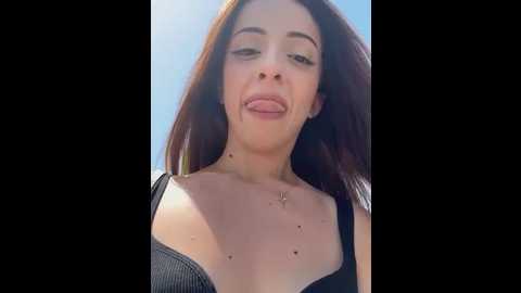 yesmoree @ stripchat on 20250713