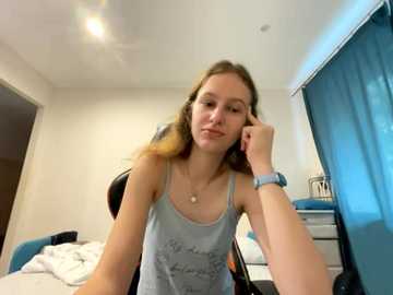 eva_angel3 @ stripchat on 20250715