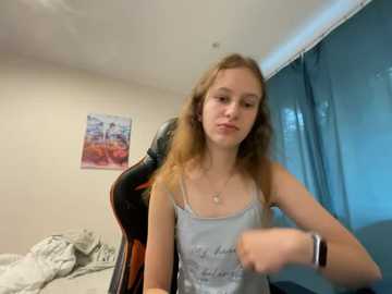 eva_angel3 @ stripchat on 20250715