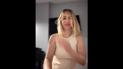 lilu_25 @ stripchat on 20250715
