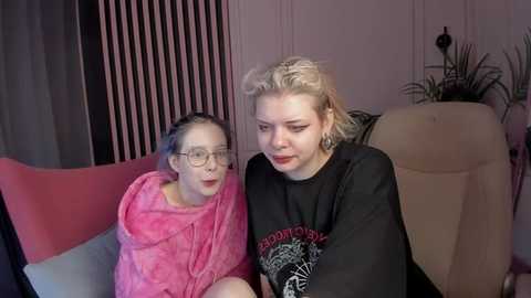 nebula_echo @ stripchat on 20250716