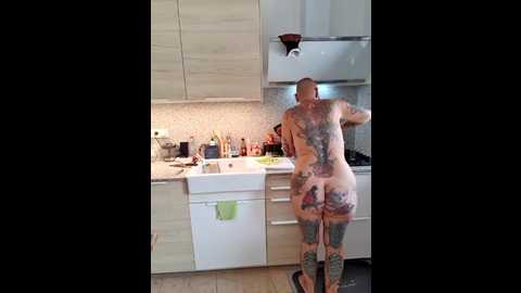 emma_milf25 @ stripchat on 20250717