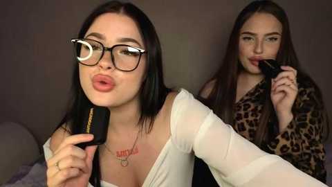 lisaanddenis @ stripchat on 20250717