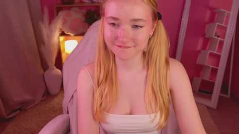 milaa_sun @ stripchat on 20250717