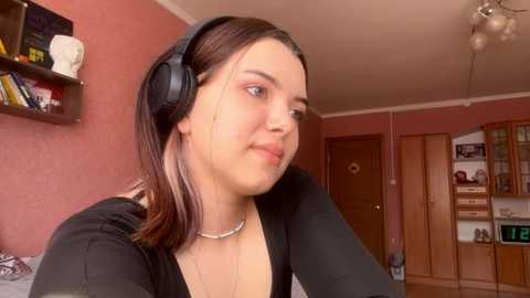 pup_pup_sea @ stripchat on 20250717