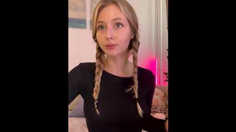 lunarase @ stripchat on 20250718