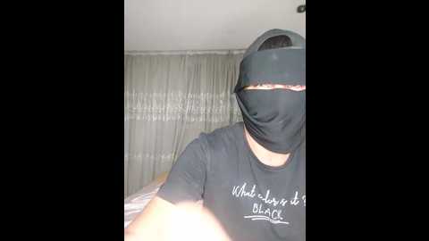 nisreenn @ stripchat on 20250719