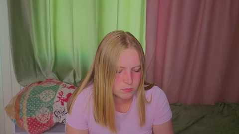 vondahollars @ stripchat on 20250719